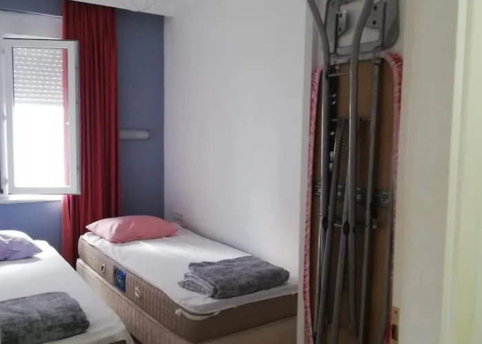 Irem Greenside Apartment *