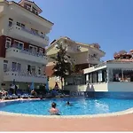 Apartman Irem Greenside Side